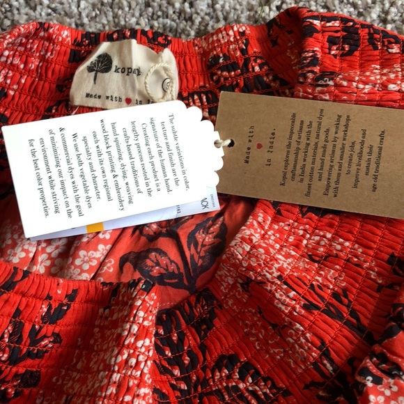 ❤️SALE NWT Anthropologie Kopal Off Shoulder Crop - Picture 5 of 9